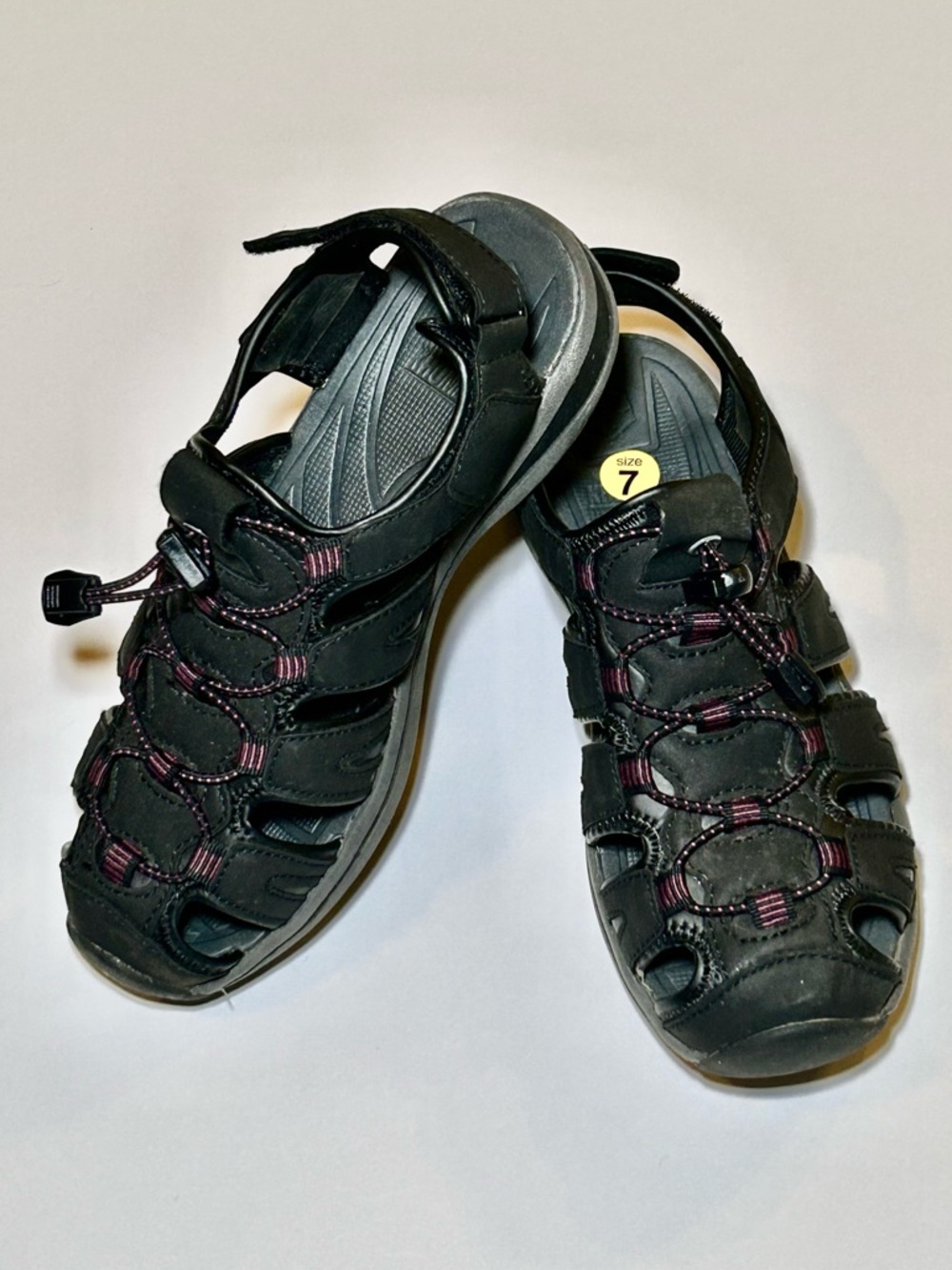 Khombu Ashley Active Quick Dry Outdoor Sport Comfort Sandal Black Women’s 7M